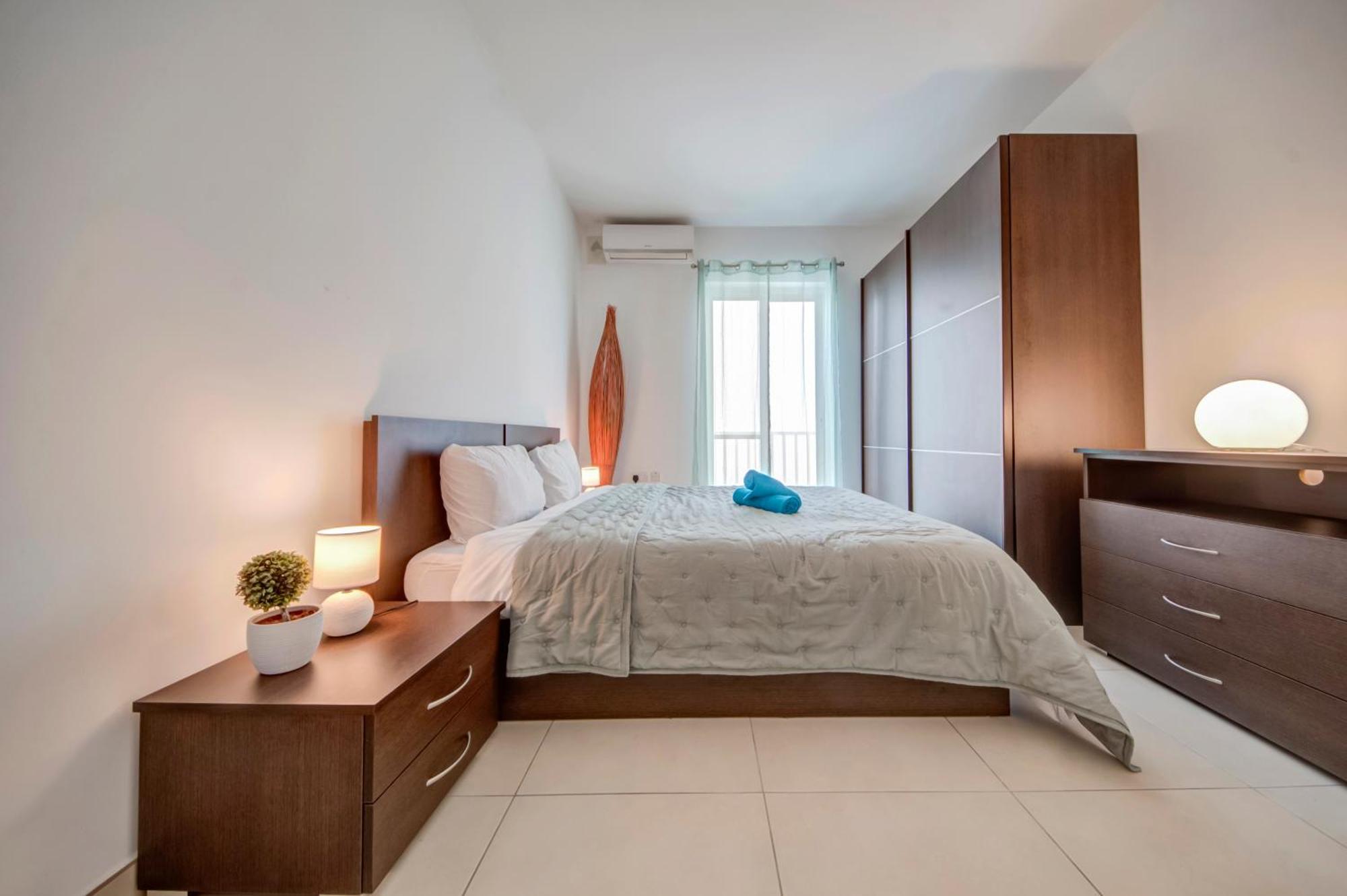Modern 2Br Apt With Balconies In St Julians, Paceville - Apt 5 By Vaganza San Ġiljan Extérieur photo